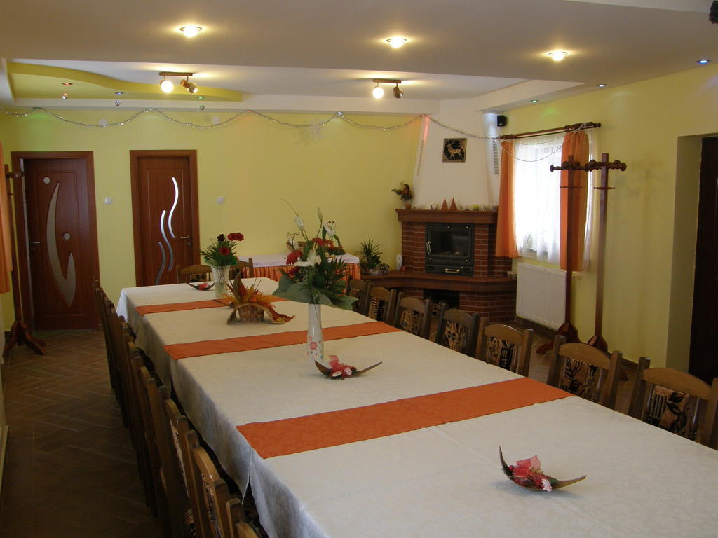 مبيت وإفطار Bicfălău Mokus Panzio المظهر الخارجي الصورة